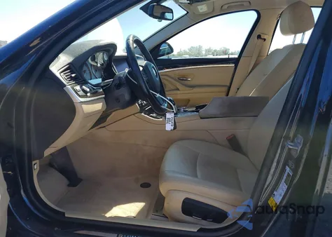 2015 BMW 528 I z USA, uszkodzony, nr VIN WBA5A5C53FD513104